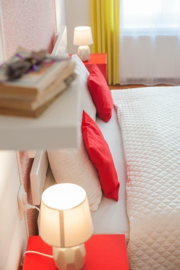 Spacious Stylish Apartment In Old Town Sibiu Eksteriør billede