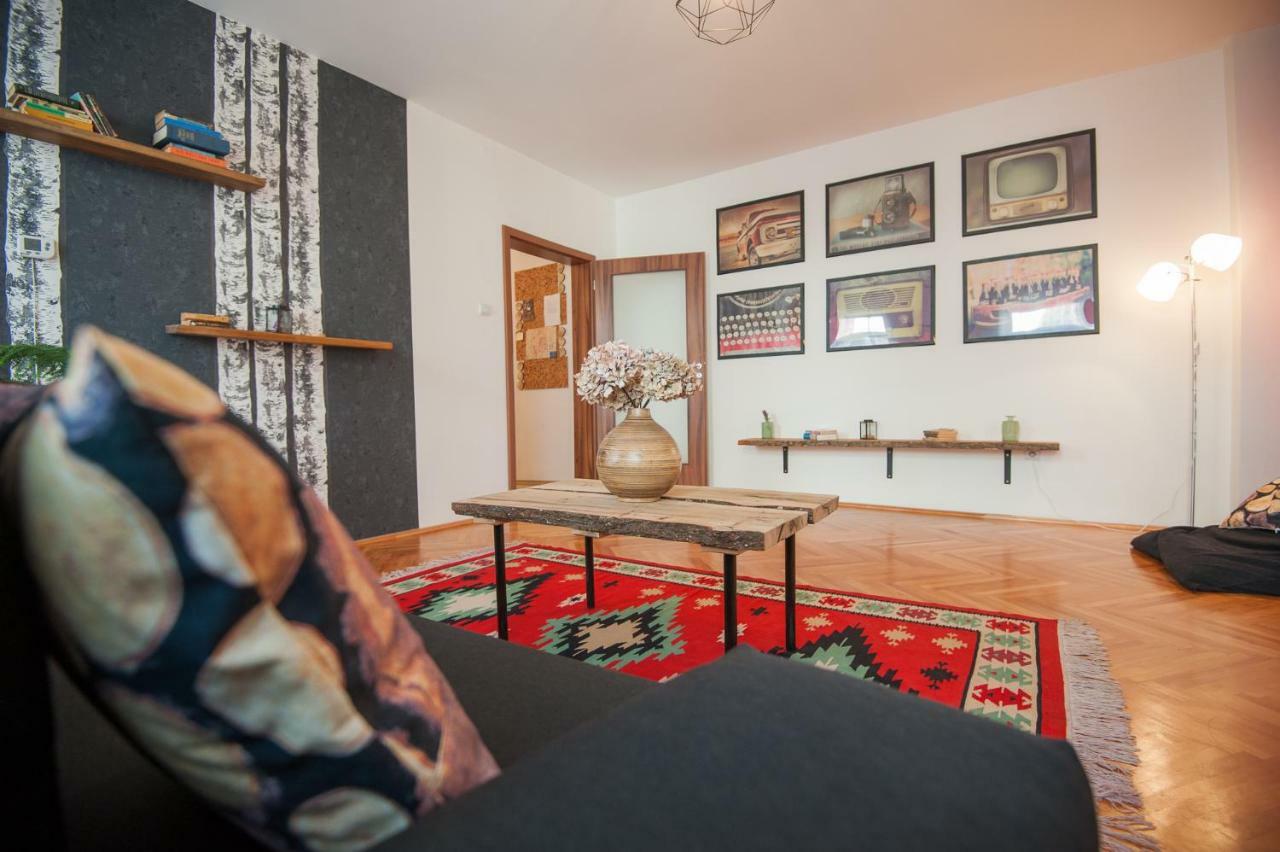 Spacious Stylish Apartment In Old Town Sibiu Eksteriør billede
